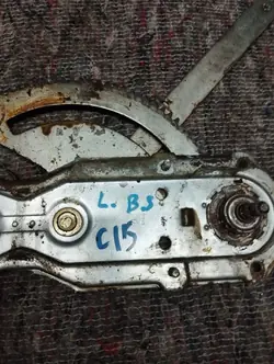 Régulateur manuel vitre gauche avant OEM Citroen C15