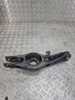 Taka jousituen OEM 55211N9050 Oikea puoli