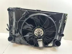 Radiador BMW Serie 1 2.0L Diesel 2008 OEM 7801993