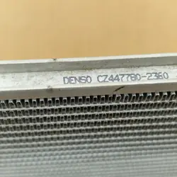 Toyota AC-Kondensator OEM 8846010310 - Gebraucht