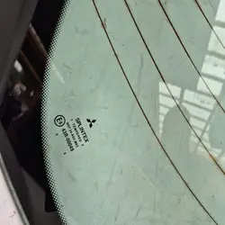 Vitre Arrière Mitsubishi OEM 43R-00049 Occasion