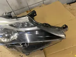 Toyota Auris II Phare Avant Droit 81130-02J61