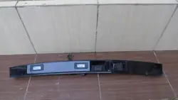 OEM HY32-40406-B Takaluukunreunus Discovery V