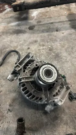 SAAB 93 9-3 II 2.0 T Alternaattori