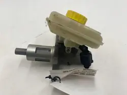 Begagnad bromscylinder OEM 8E0611021B för Audi A4