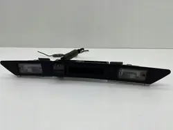 Audi Q7 4L Heckklappenleiste mit Beleuchtung OEM 8E0827657H