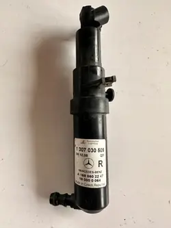 Bomba elevadora farol xenon Mercedes A1698602247