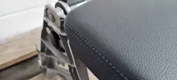 Keskikonsolin käsinoja OEM 8W0864283F - Käytetty