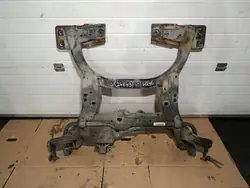 Trave motor OEM MERCEDES W246 - Usado