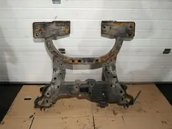 OEM MERCEDES W246 Motorquerstrebe - Gebraucht