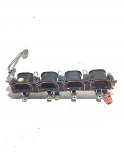 Audi OE Insugsgrenrör OEM 079133110AT - Begagnad