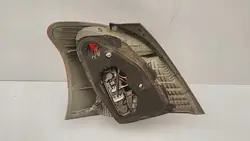 Rechtes Rücklicht 81551-0D251 Toyota Yaris