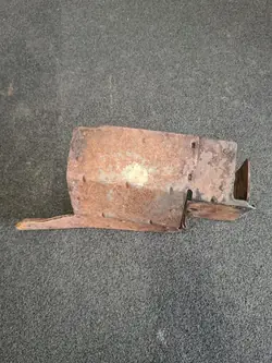 Protetor Coletor Escape OEM 51081205331 para MAN