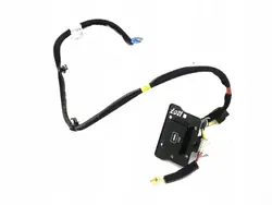 Tomada USB Hyundai Kona OEM 96120CM500 - Usado