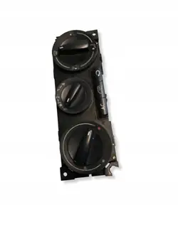 Begagnat klimatpaneler OEM YM2119980BE för VW