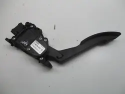 DUSTER 1.5 DCI gaspedal 8200386506D