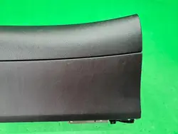 Matkustajan Hansikaslokeron Kahva OEM 55433-30170 Musta