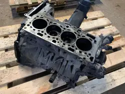 Bloc moteur d'occasion OEM 78113802 pour BMW X3 E83