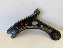 Braccio di controllo anteriore sinistro Hyundai Tucson II III 54500-D7000