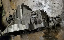 Manuaalivaihteisto OEM S20 2392625 Honda Civic V:lle