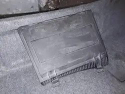 Tampa microfiltro ar BMW OEM 64318364774 Usado