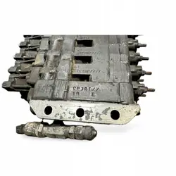 Distribuidor hidráulico Scania L90LS-07-00534-3 usado