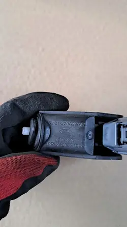 Actuador de tapa de combustible Ford Mondeo MK4 S-Max