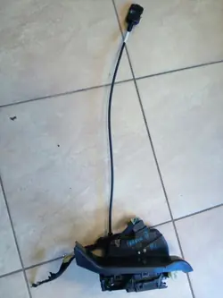 Vänster Framdörrslås Trafic III Vivaro B OEM