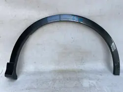 AUDI Q3 II Etu Oikea Lokasuoja 83A853718A