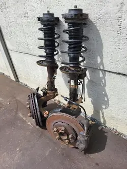 OEM 6Q0413031BM Etu vasen iskunvaimennin VW Polo 9N:lle