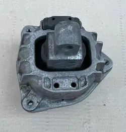 Supporto Motore Sinistro BMW F07 F10 F11 F01 F02 5.0i