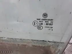 VW Golf V dörrruta OEM e143r001057 - Begagnad