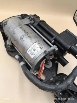 Ilmajousituskompressori OEM 6875177 Taka BMW X5 F15