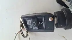 Sytytyskytkin avaimella Volkswagen Golf VI