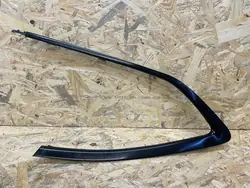 PEUGEOT 508 II KOMBI Moldura Janela Traseira Esquerda OEM