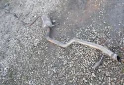 Auspuffrohr OEM 1K0253411CR für Skoda Octavia II