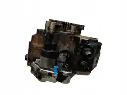 Pompe d'injection Volvo D5 2.4L OEM 8642778 - Occasion