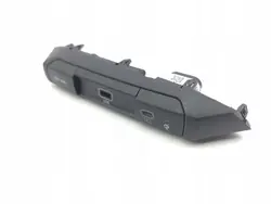 Tomada 12V Kia Niro 2024 OEM 84745AT900WK Dianteira