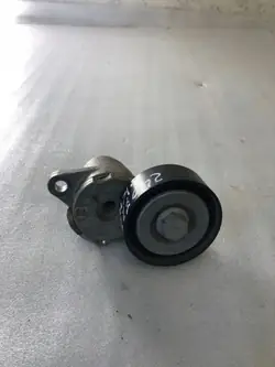 Tensor de correia Skoda OE 04E145299N para Scala 1.0L