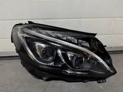 Rechter koplamp Mercedes C-Klasse W205 A2059068801