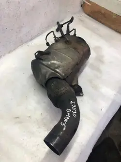 Silencieux BMW 5 E60 OEM 40702200017 3.0L Diesel