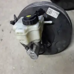 Jarruservo OEM 3C1614105AK Volkswagen Passat B6:lle