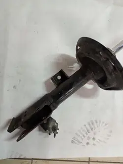 Toyota RAV4 V Etu oikea iskunvaimennin OEM 4851042710