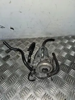 Toyota OE Bränslefilter OEM 30143230023 - Begagnad