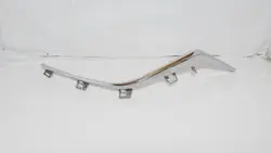 Mazda 3 III Vänster Främre Krom Grill Trim BJS7-507K1