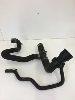 Jäähdytyslinja Audi A4 B6 B7 8E0121107G