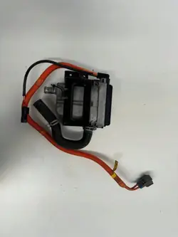 Tesla Model S 2014 Koelvloeistofverwarmer OEM 102868900C