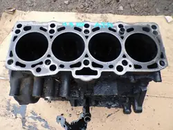 Bloc moteur OEM 038103021AA pour VW Golf 4 Passat