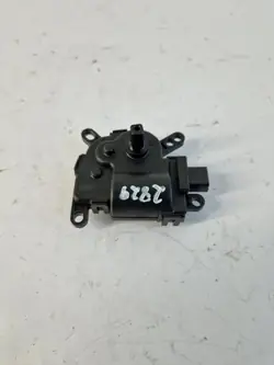Klappenmotor OEM 8V5119B634AA für Ford Fiesta VI 1.0L