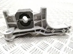 Audi OE Etuvakainpidike OEM 9J1413357A